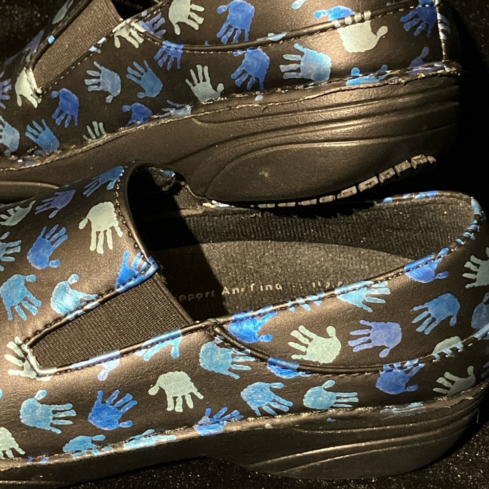 Spring Step Professional Clogs Handprints Nurse C… - image 4